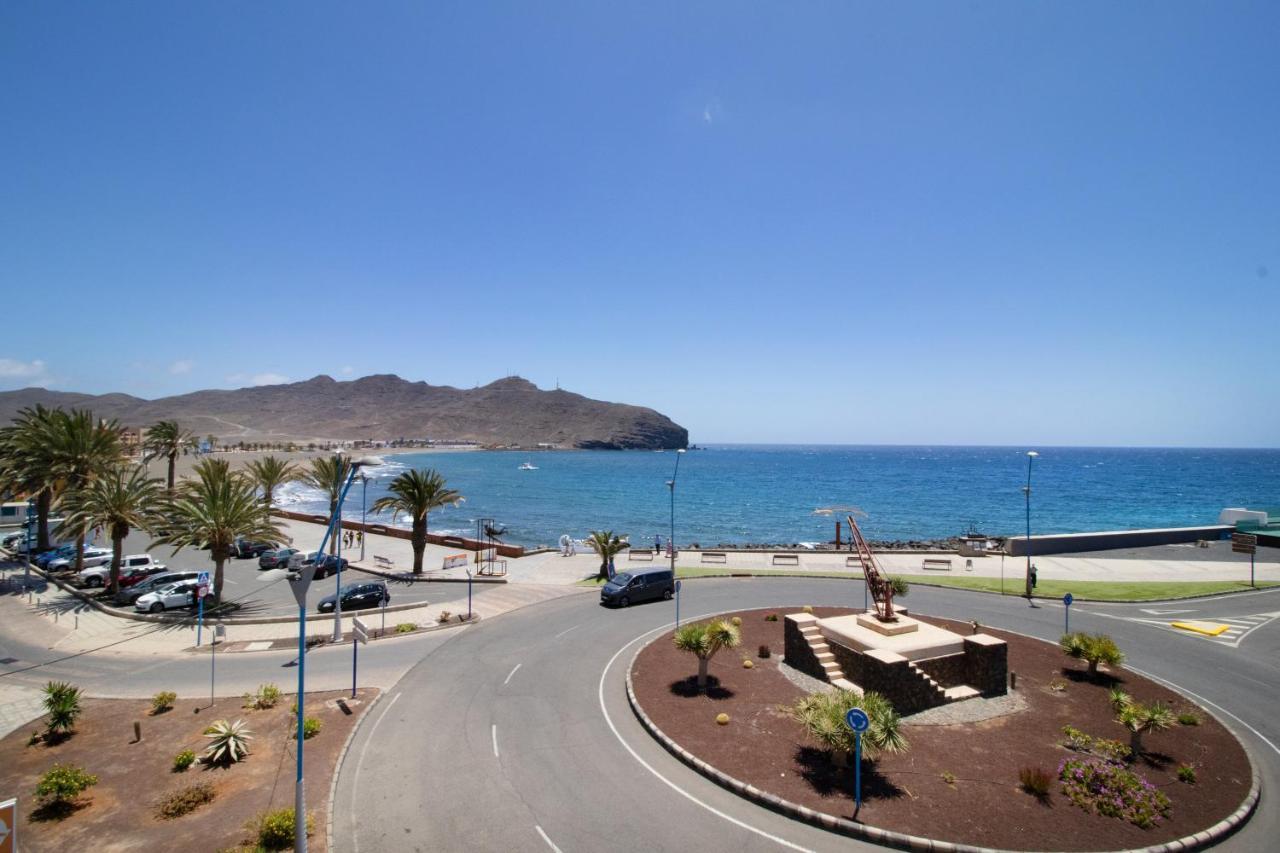 Casa Playa Chica Apartment Гран Тарахал Екстериор снимка